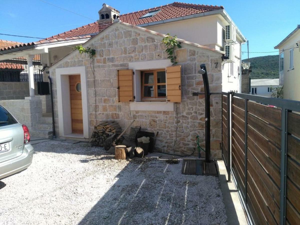 Apartment Buga Slatine Exterior foto