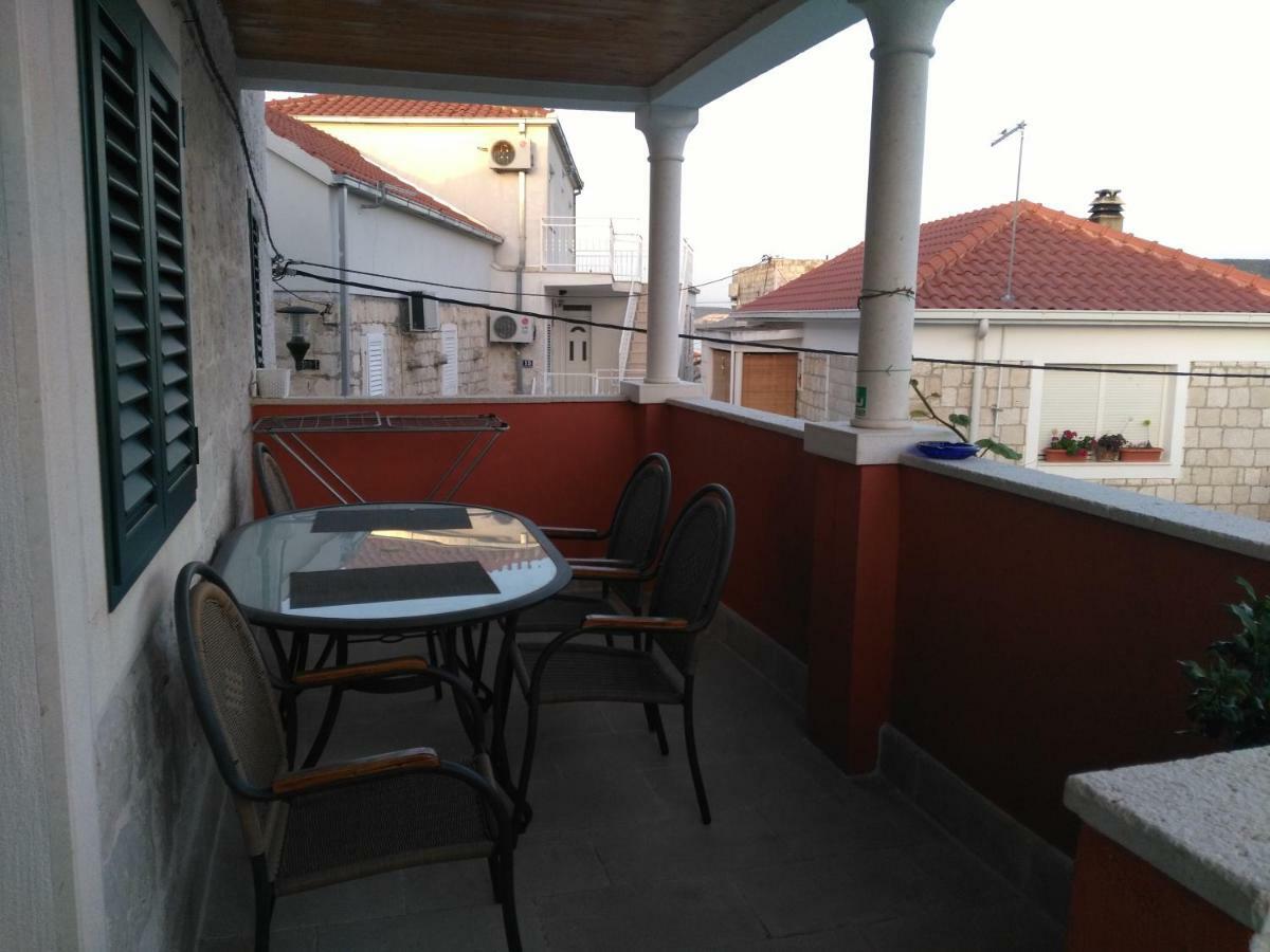 Apartment Buga Slatine Exterior foto